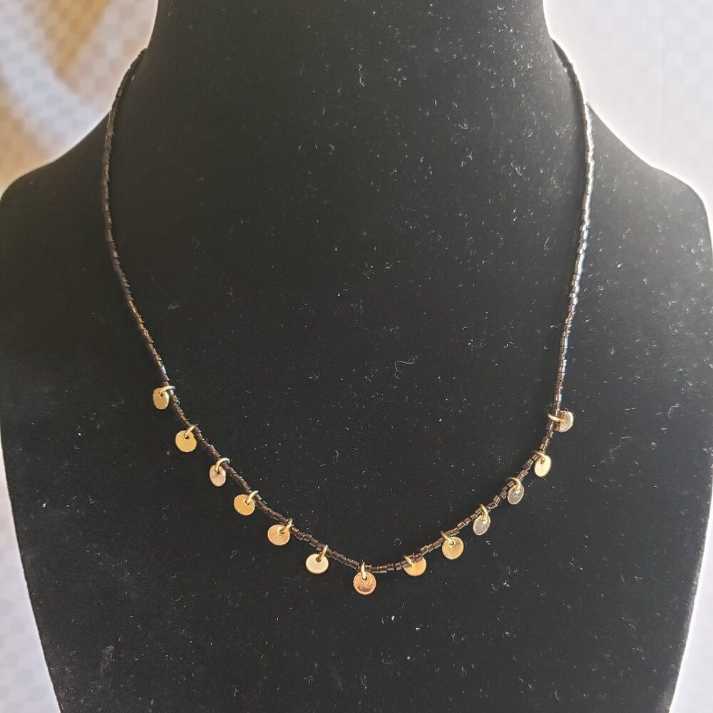 Beaded necklaces with gold accents and colorful design - Set of 3 - Picture 3 of 9